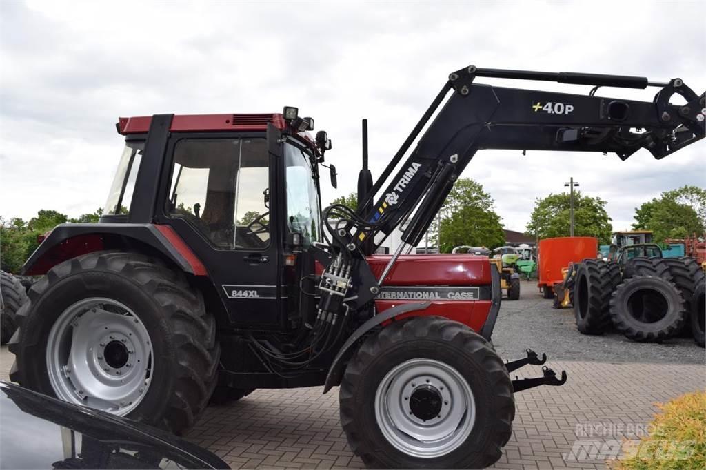 Case IH 844 A/S Трактора