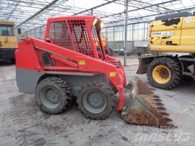 Bobcat S130 Мини-погрузчики