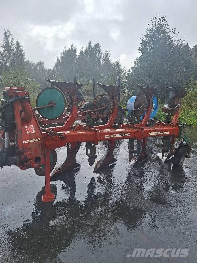 Kverneland W2 Оборотные плуги