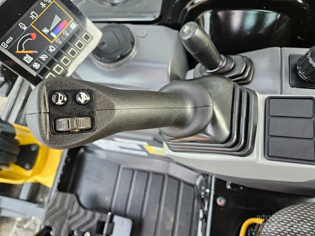 CAT 303 CR Мини-экскаваторы