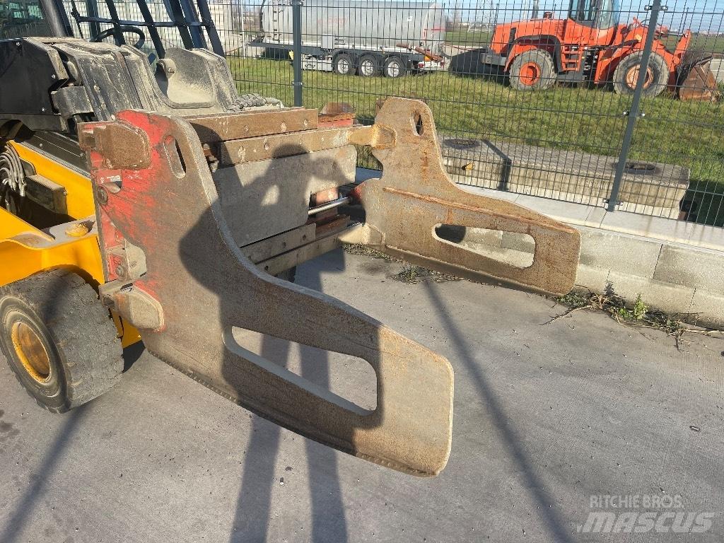 JCB TLT 35 D / 4x4 Телескопические погрузчики