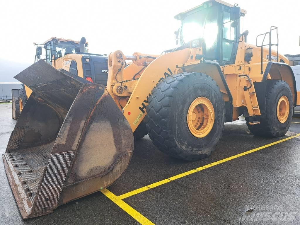 Hyundai HL980 Фронтальные погрузчики