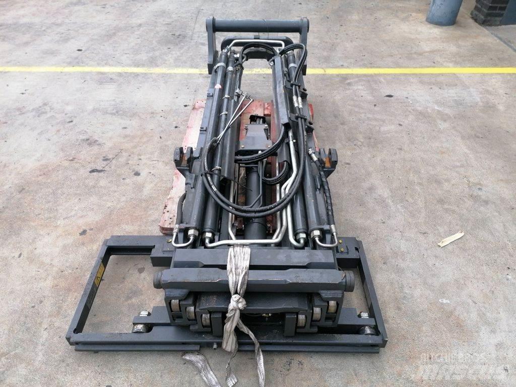 Linde M1586 Строительная техника - Другие