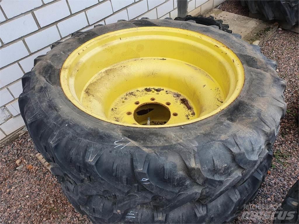 Kleber 270/95R32 Шины и колёса