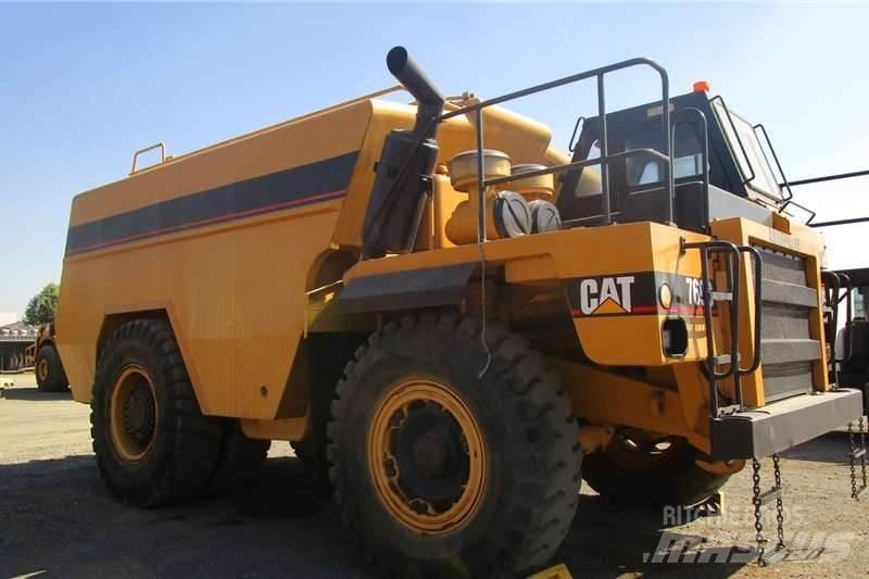 CAT 769C Грузовики-цистерны