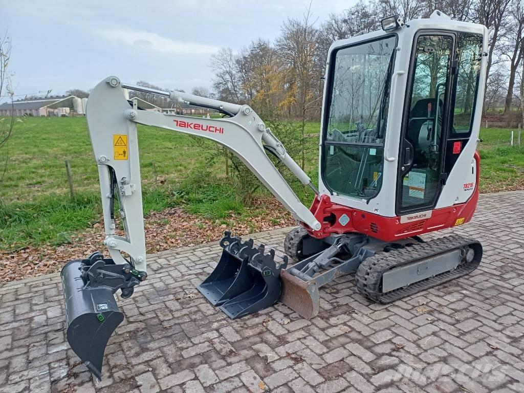 Takeuchi TB 216 Мини-экскаваторы