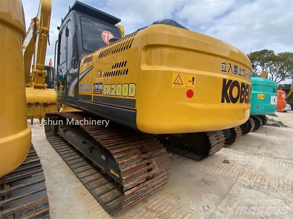 Kobelco SK200 Гусеничные экскаваторы