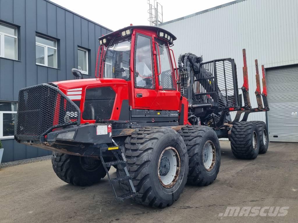 Komatsu 895 Форвардеры