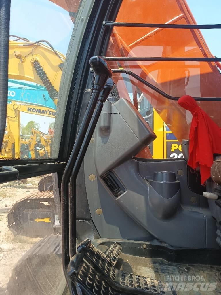 Hitachi ZX 120 Малые экскаваторы 7т-12т