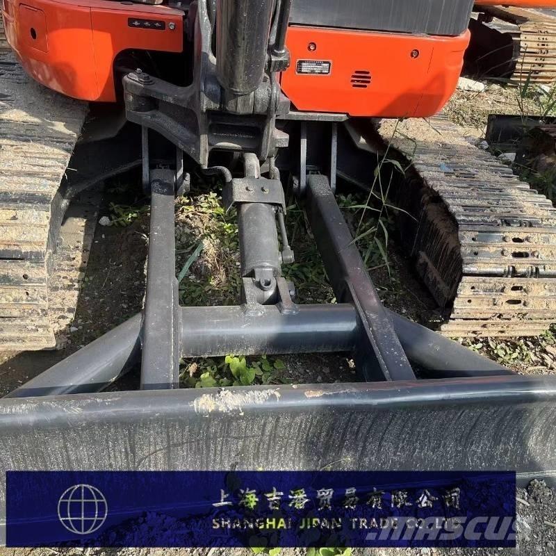 Kubota U 40 Мини-экскаваторы