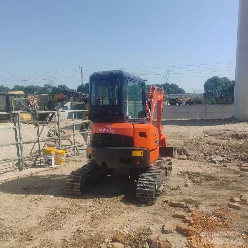 Kubota U 27 Мини-экскаваторы
