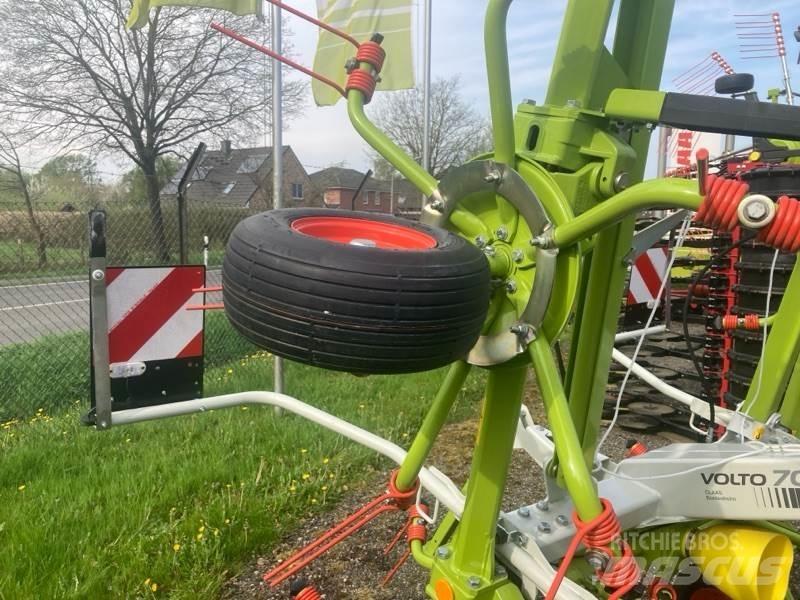 CLAAS Volto 700 Грабли-ворошилки