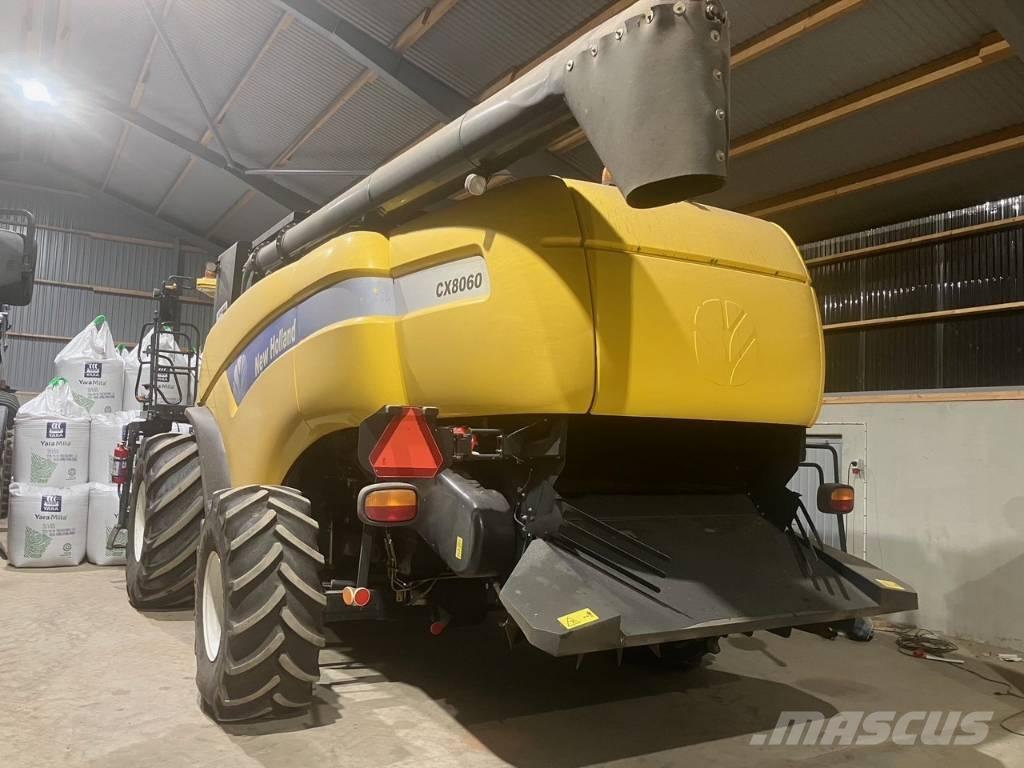 New Holland 8060 Зерноуборочные комбайны