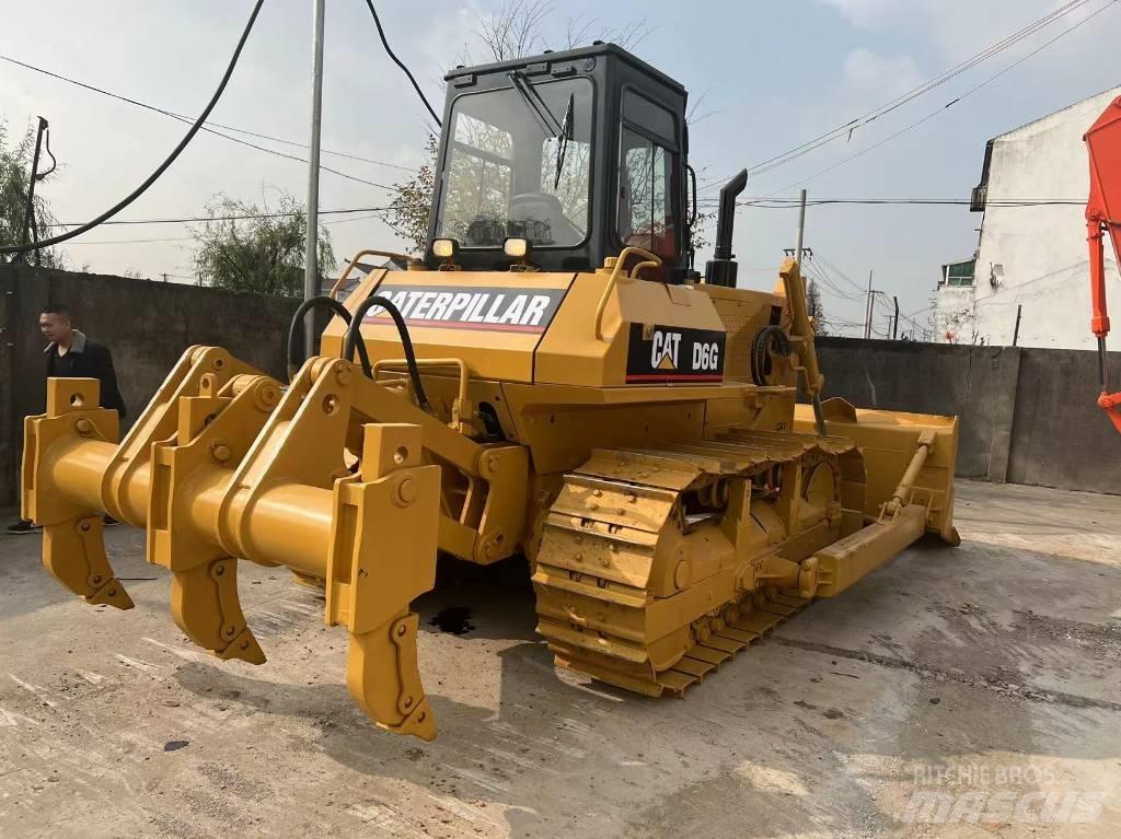 CAT D6G Гусеничные бульдозеры