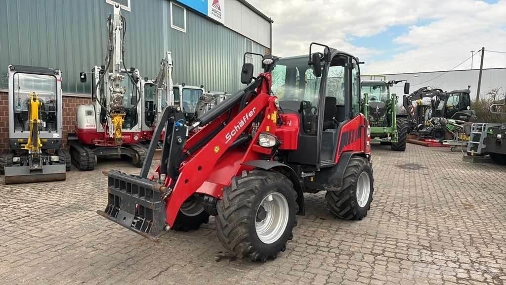 Schäffer 4670 Фронтальные погрузчики