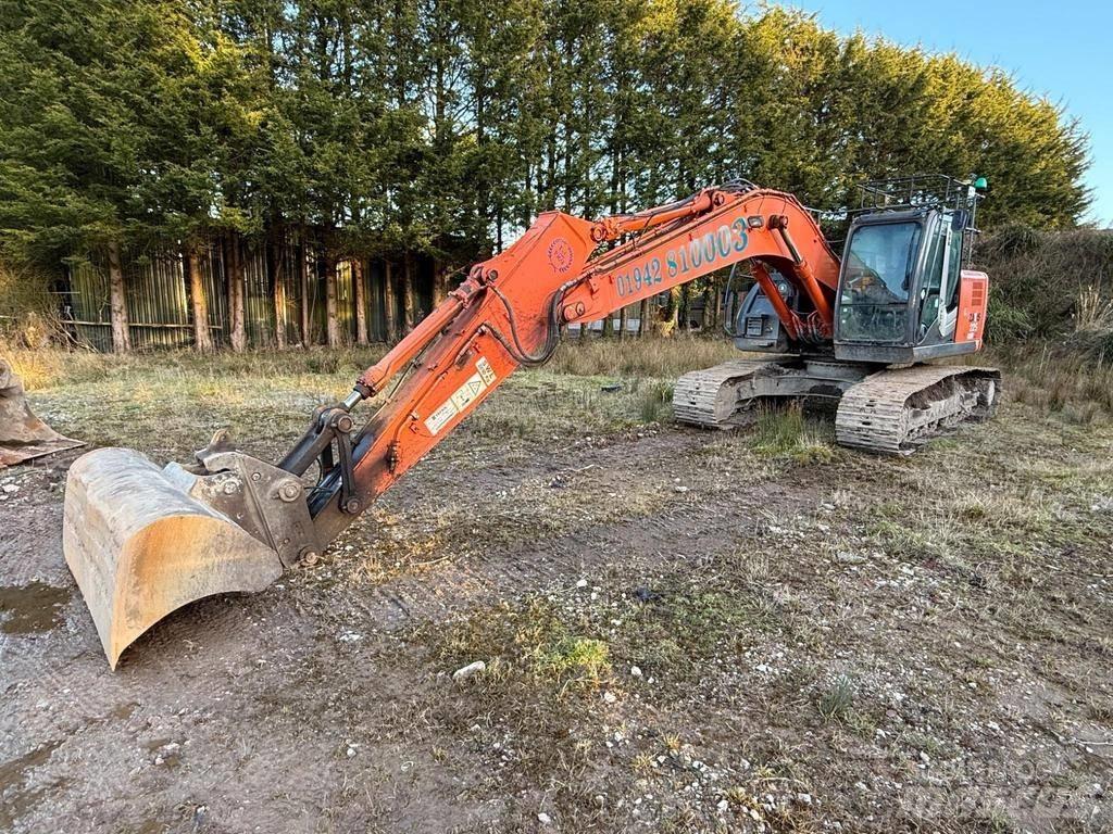 Hitachi ZX225USRLC-3 Гусеничные экскаваторы