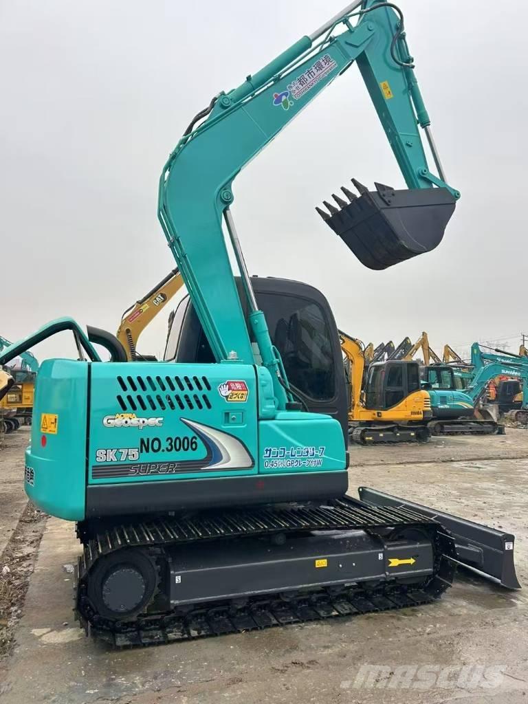 Kobelco SK 75 Гусеничные экскаваторы
