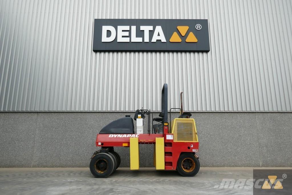 Dynapac CP142 Пневматические катки