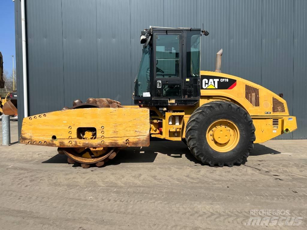 CAT CP76 Грунтовые катки