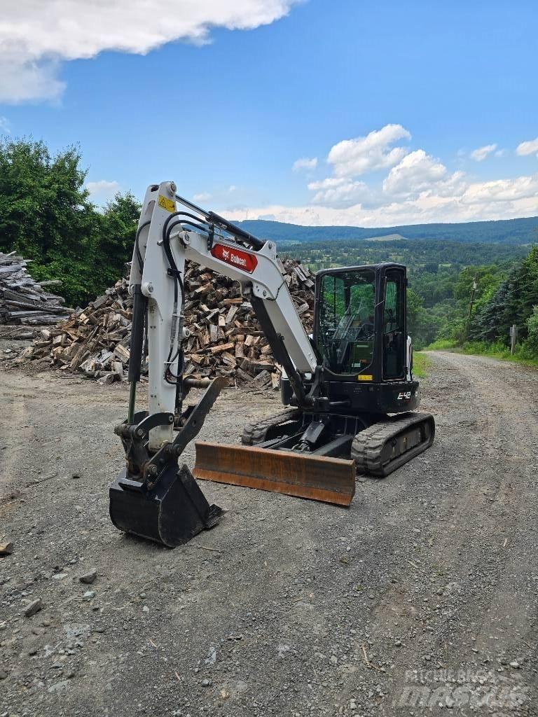 Bobcat E 42 Мини-экскаваторы