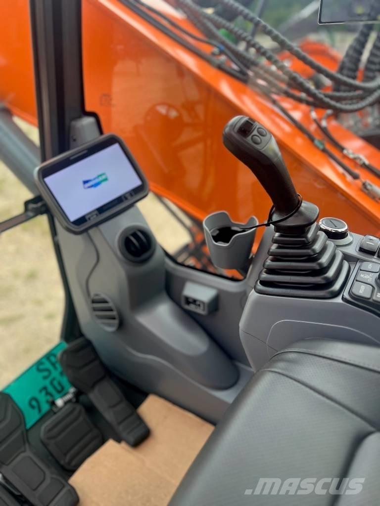 Doosan DX 140 LCR-7 Гусеничные экскаваторы