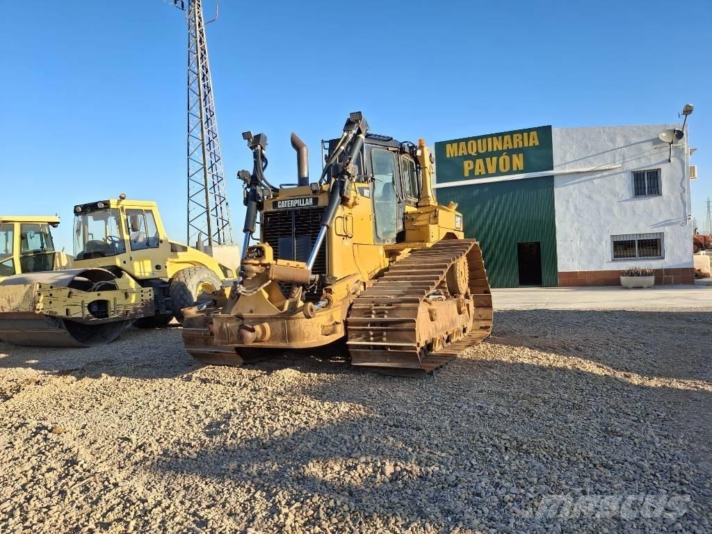 CAT D 6 T LGP Гусеничные бульдозеры