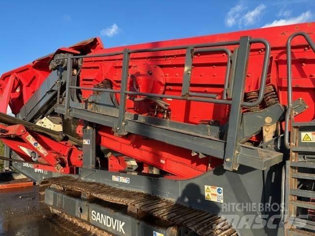 Sandvik QE 441 Мобильные грохоты