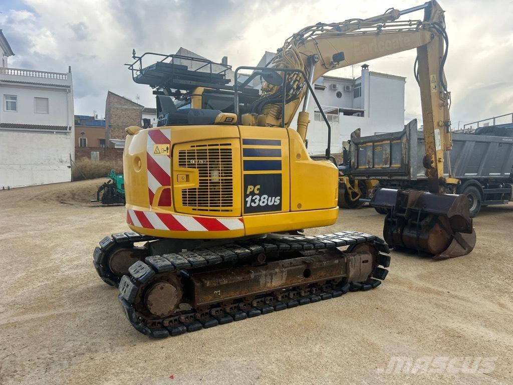 Komatsu PC 138 Гусеничные экскаваторы