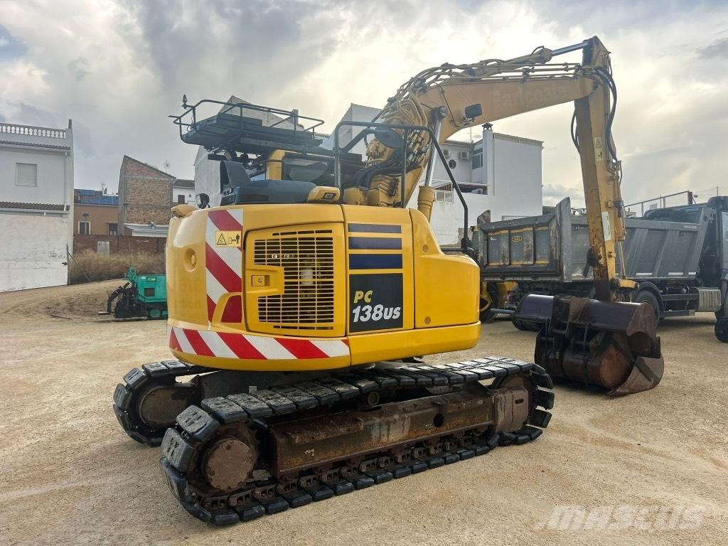 Komatsu PC 138 Гусеничные экскаваторы