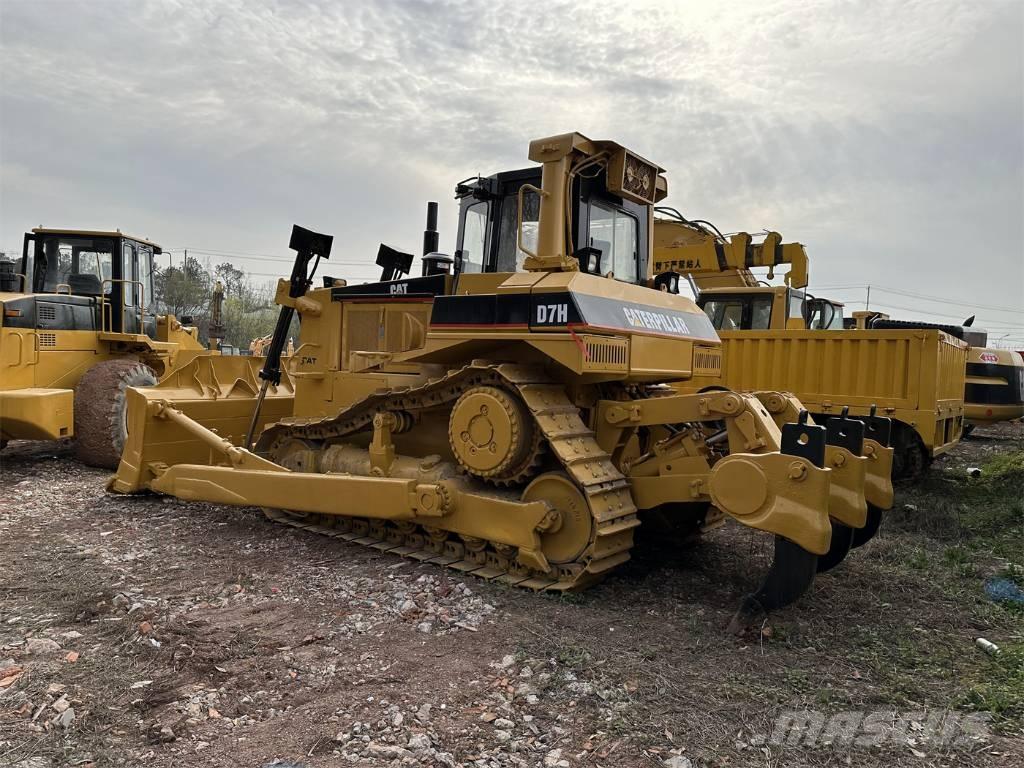 CAT D 7 H Гусеничные бульдозеры