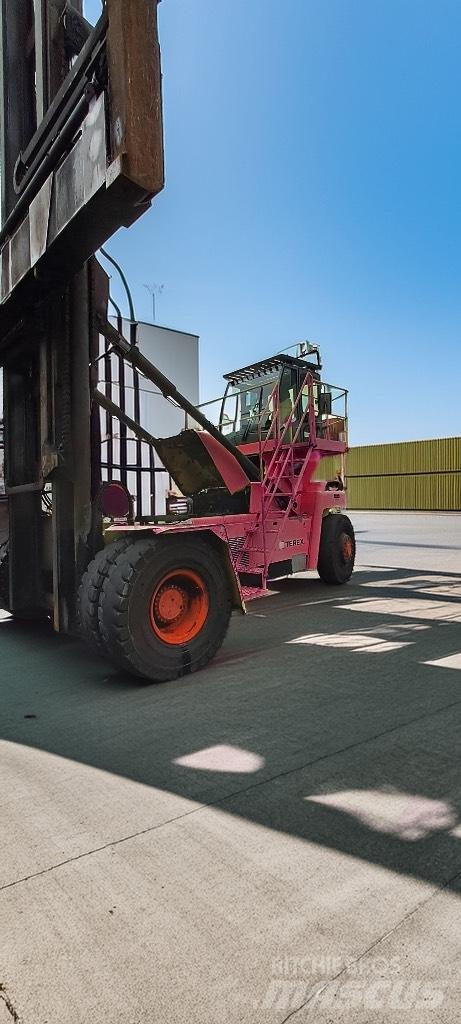 Terex FDC 25K Ричстакеры