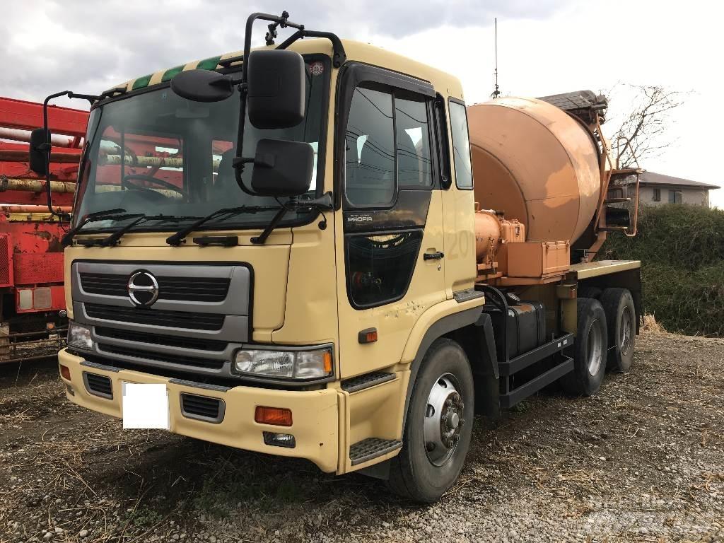 Hino FS2PKG10527 Бетоносмесители