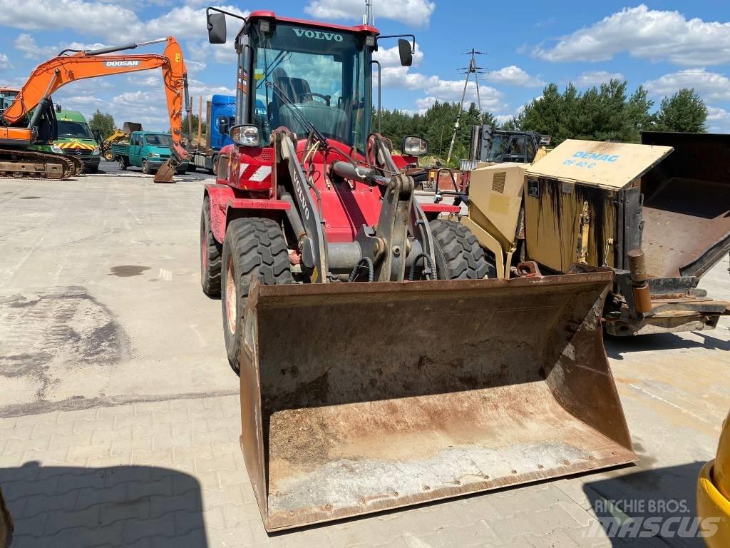 Volvo L 30 G Фронтальные погрузчики