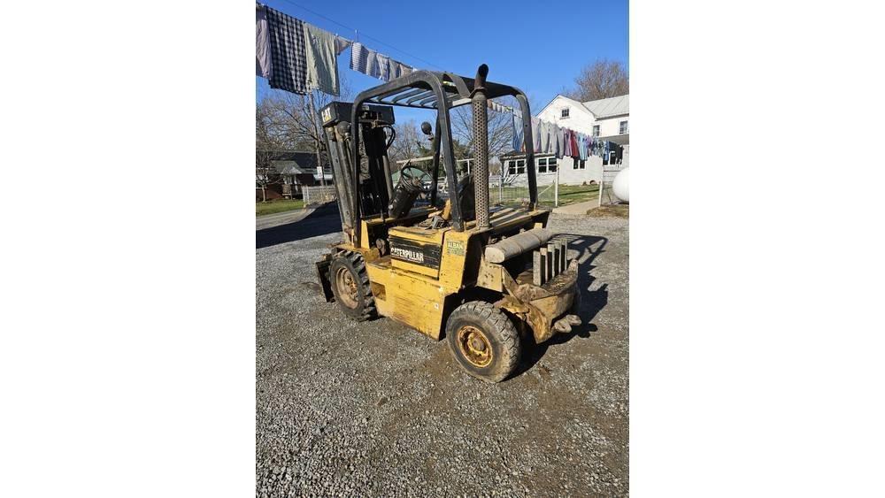 CAT V 40 E Другие складские механизмы