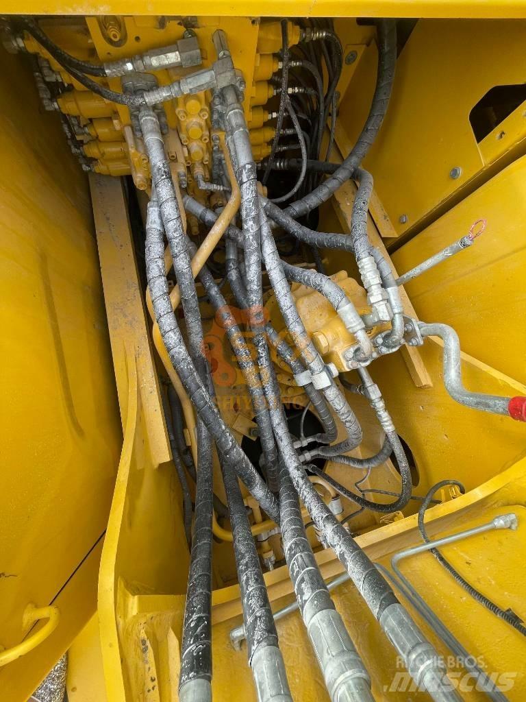Komatsu PC 200-8 Гусеничные экскаваторы