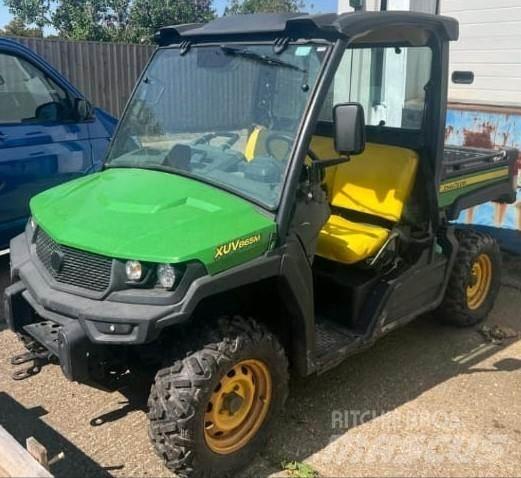 John Deere XUV865M Квадроциклы