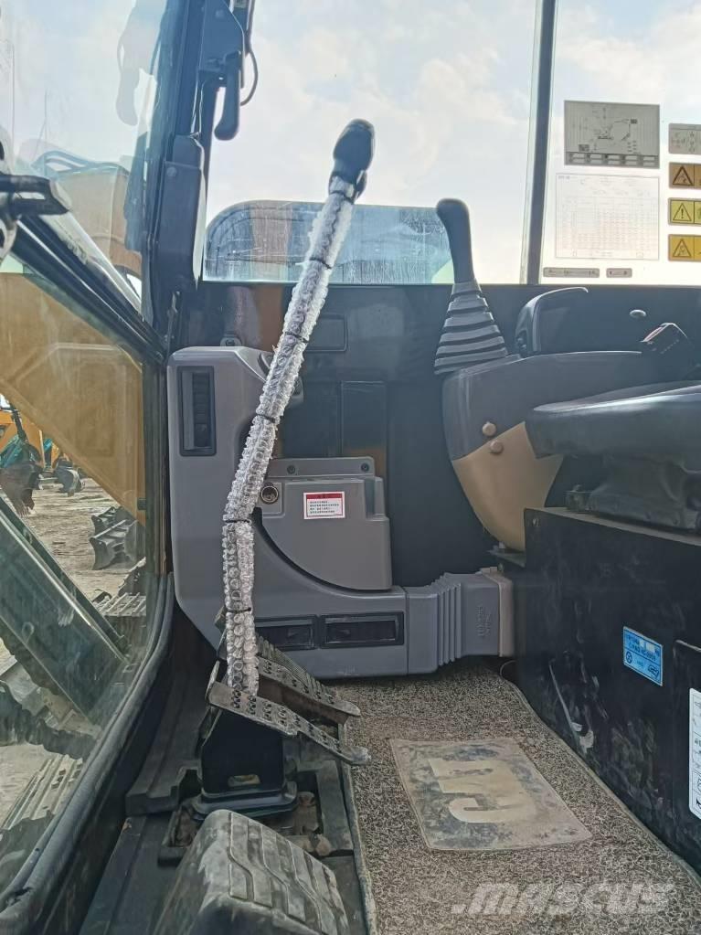 CAT 305.5 Мини-экскаваторы