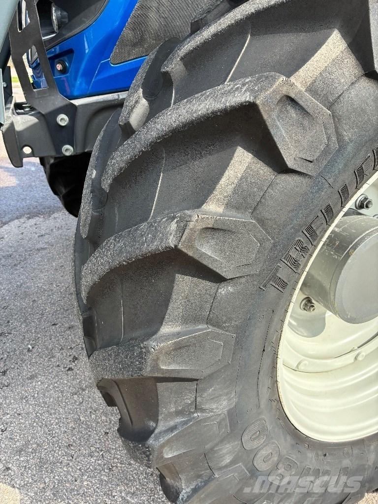 Valtra T 194 Versu Трактора