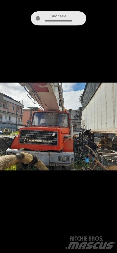  Massarenti SR 3500. Буровые установки на воду