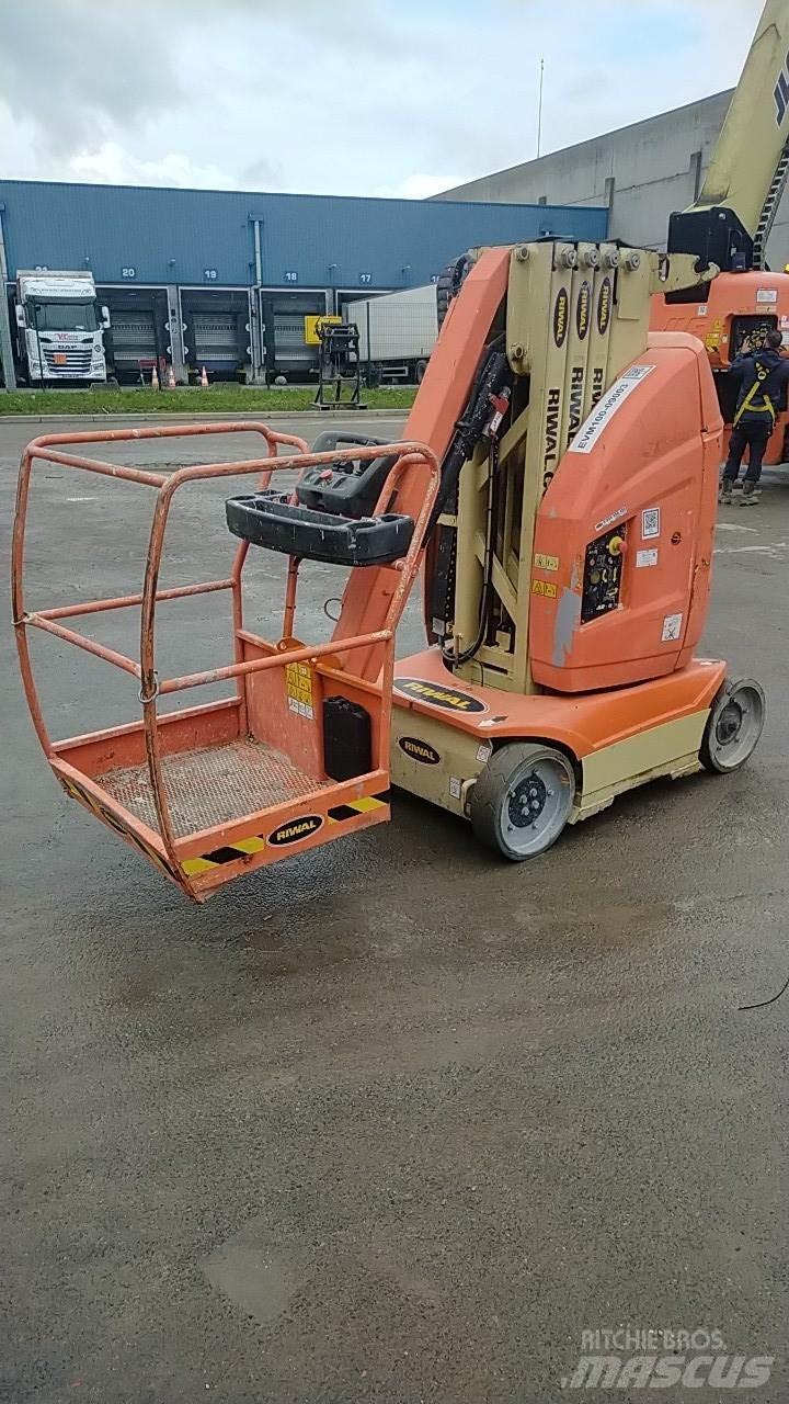 JLG T10E Разные подъемники и вышки