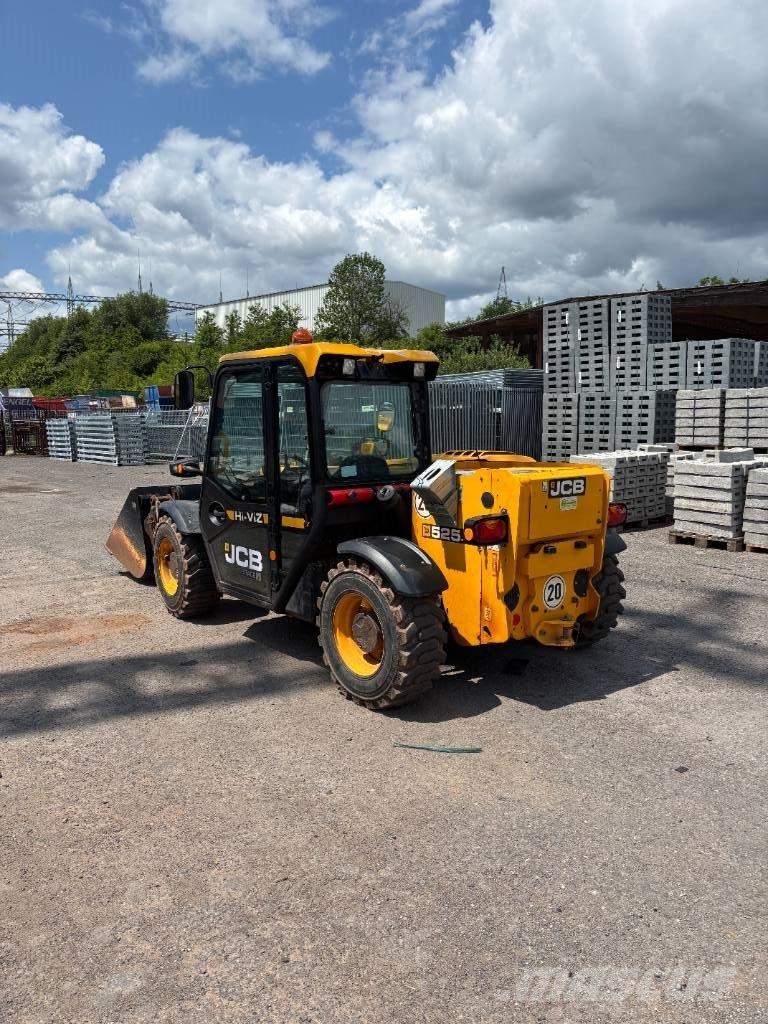 JCB 525-60 Телескопические погрузчики
