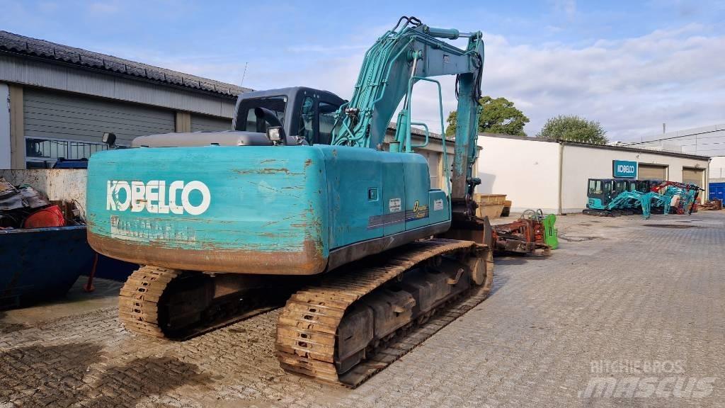 Kobelco SK210 Гусеничные экскаваторы