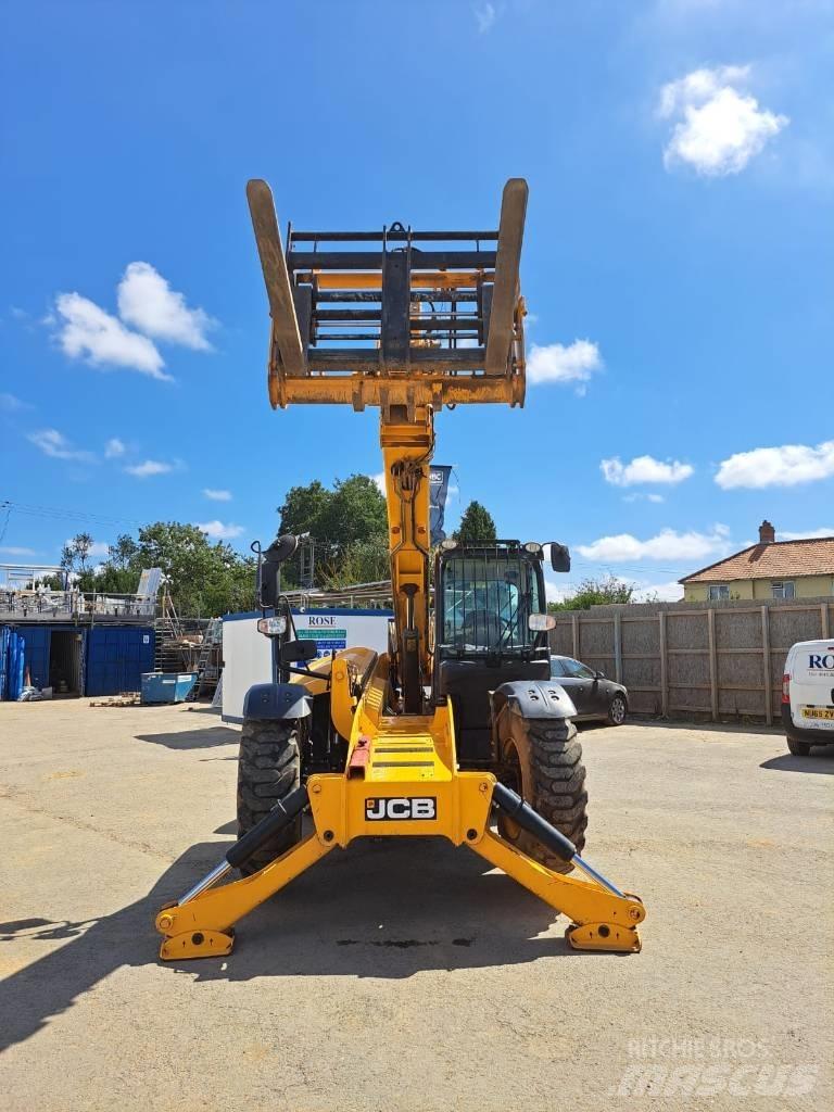 JCB 535 V 125 Телескопические погрузчики