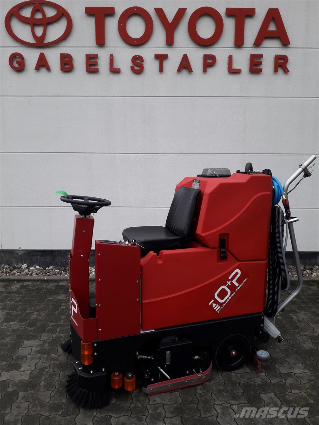 Factory Cat GTX-HD Уборочные машины