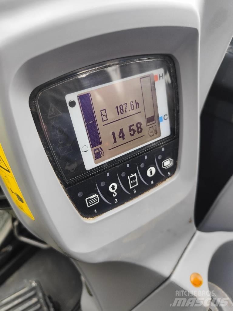 Kubota KX 042-4 Мини-экскаваторы