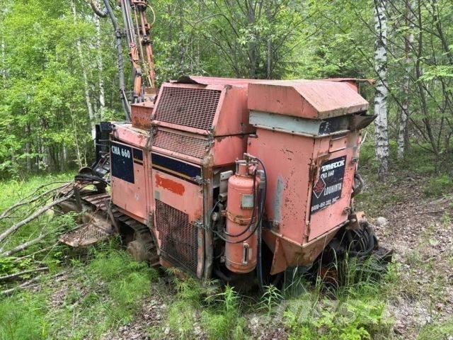 Tamrock CHA 660 Буровые вышки