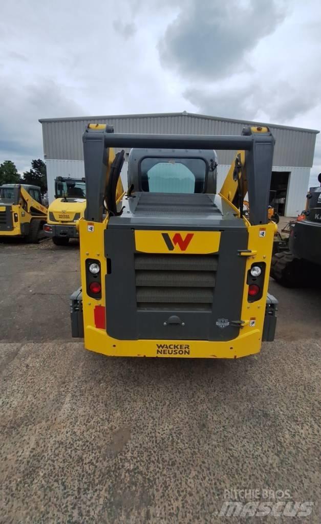 Wacker Neuson ST 31 Мини-погрузчики