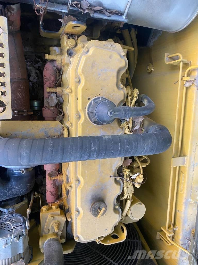 CAT 325 CL Гусеничные экскаваторы