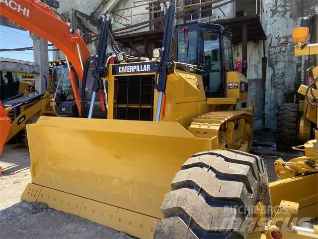 CAT D 6 G Гусеничные бульдозеры