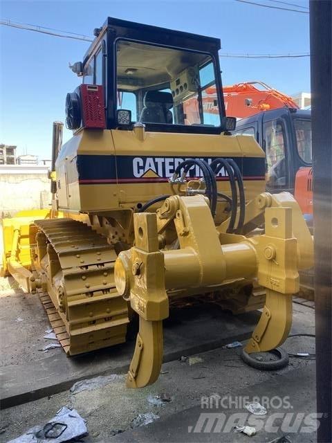 CAT D 6 G Гусеничные бульдозеры